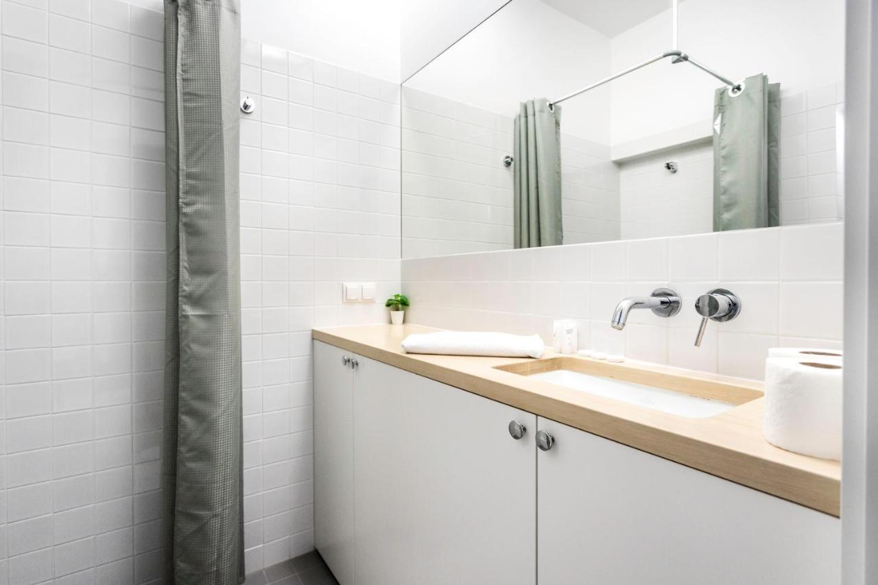 P&O Serviced Apartments Warecka Street Варшава Екстер'єр фото