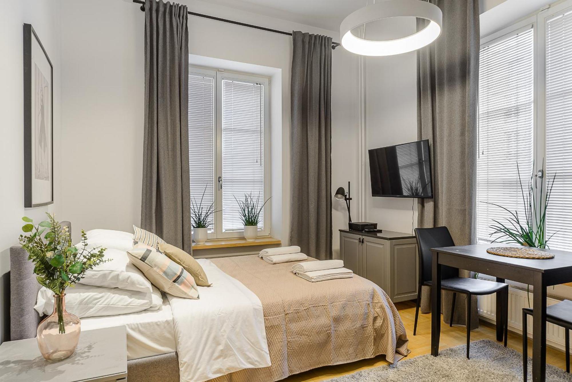 P&O Serviced Apartments Warecka Street Варшава Екстер'єр фото